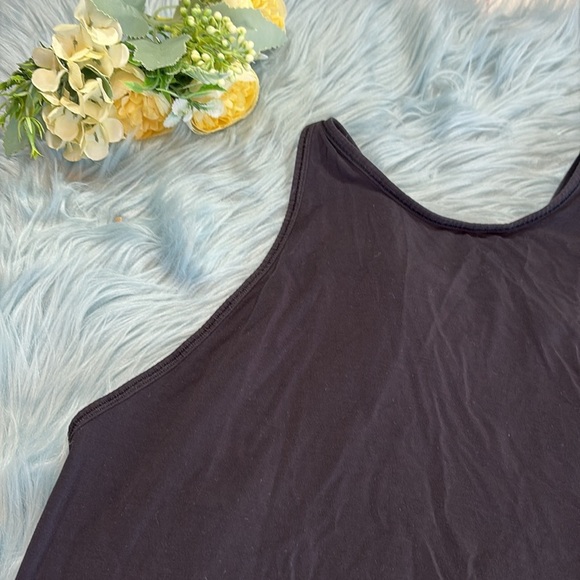 Lululemon Deep Stretch Racerback Tank Black sz 4 - Picture 2 of 9